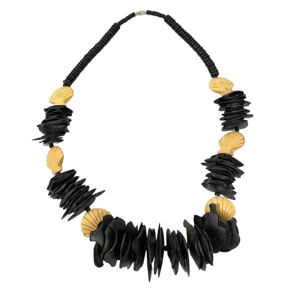 Boho Unique Wooden Beaded Chips Necklace 30" Carved Shell Beads Chunky VTG 90's‎